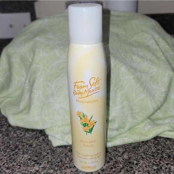 Bath & Body Works Daffodil Fields Foam Soft Body Mousse 6oz Very Rare • Retired - Picture 12 of 12